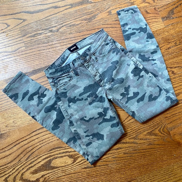 Hudson Camo Nico Mid Rise Super Skinny Jeans 24 - Picture 3 of 7